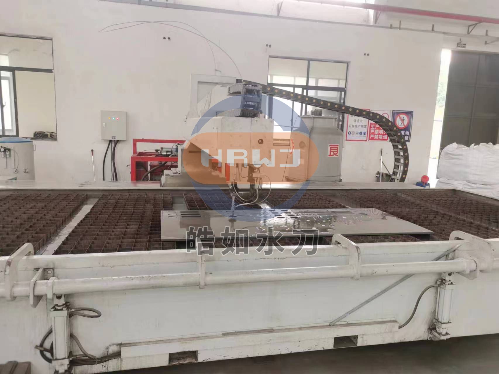 微信圖片_20251112134613.jpg 微信圖片_20251112134613.jpg